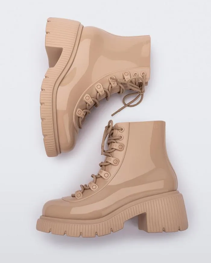 Women Cosmo Beige Melissa Boots