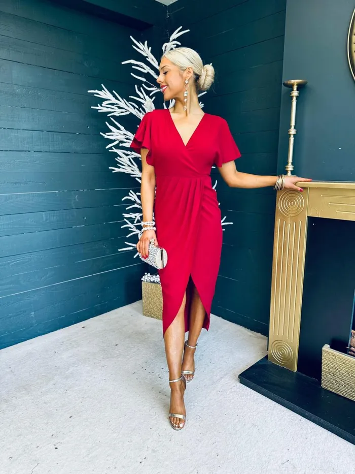 Women Day Dress Canella Lane Preslee Detailed Midi Dress In Ruby
