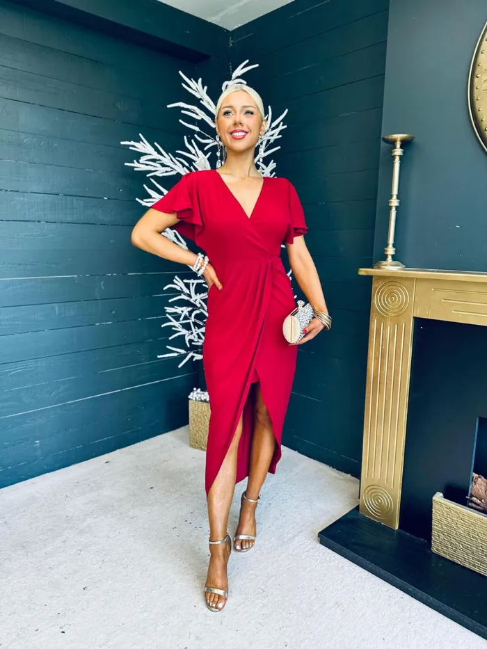 Women Day Dress Canella Lane Preslee Detailed Midi Dress In Ruby