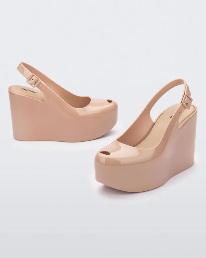 Women Groovy Beige Melissa Platforms