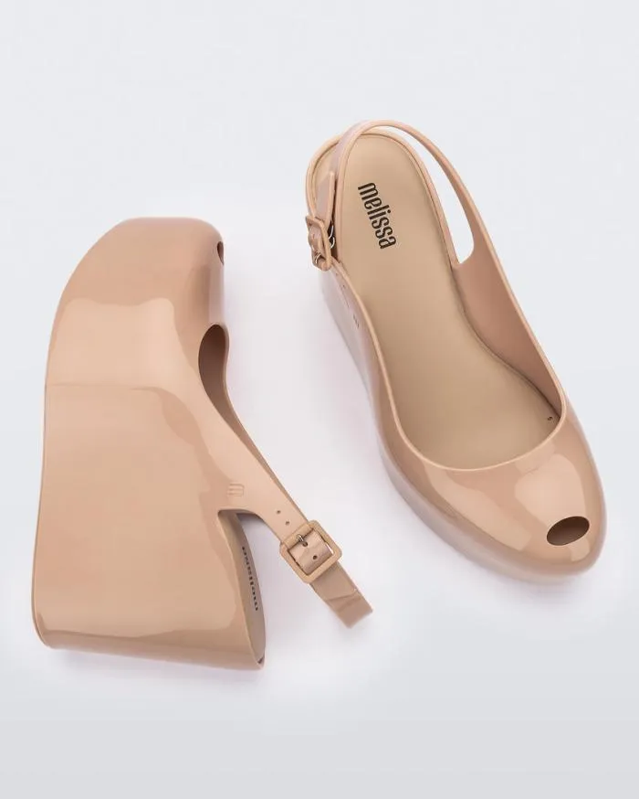 Women Groovy Beige Melissa Platforms