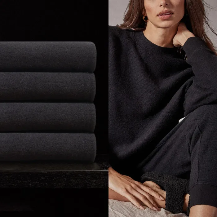 WOMEN James Perse GIFT SETS Women039s Thermal Knit Lounge Set With Cashmere Blanket Black