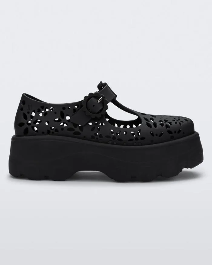 Women Kick Off Lace Black Melissa Platforms