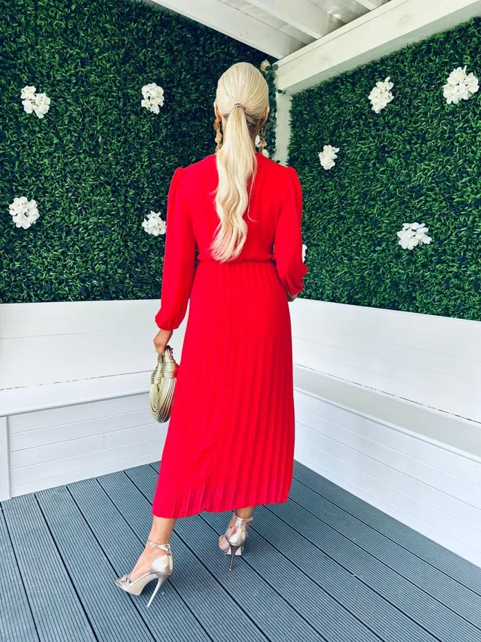 Women Midi Canella Lane Caoimhe Pleated Midi Dress Red