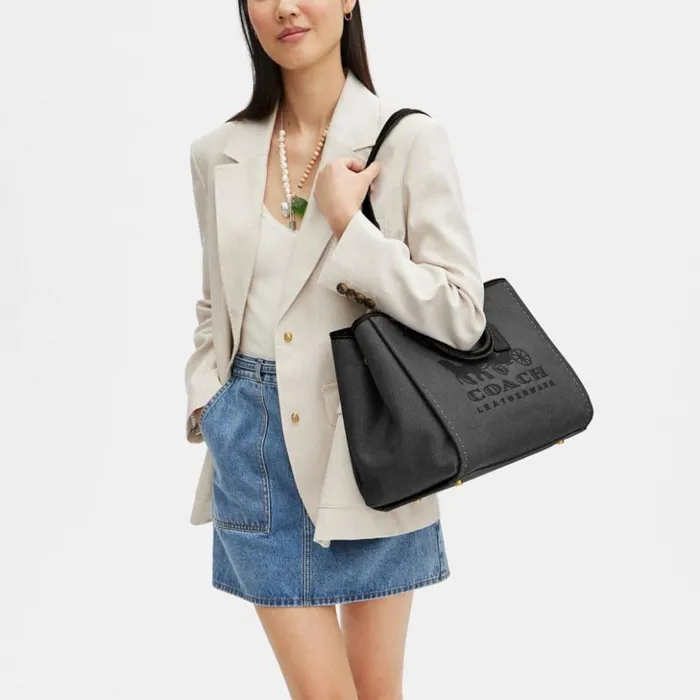 Women Reese Tote Brassblack Coach Totes and Carryalls