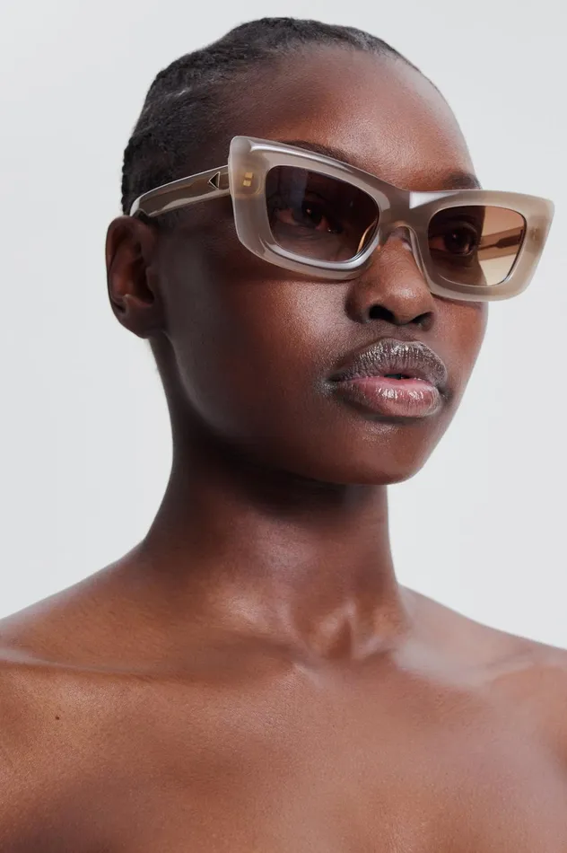 Women Scanlan Theodore Eyewear ST ANGULAR CAT SUNGLASSES Crystalgrey