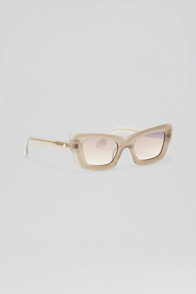 Women Scanlan Theodore Eyewear ST ANGULAR CAT SUNGLASSES Crystalgrey Women Scanlan Theodore Eyewear ST ANGULAR CAT SUNGLASSES Crystalgrey
