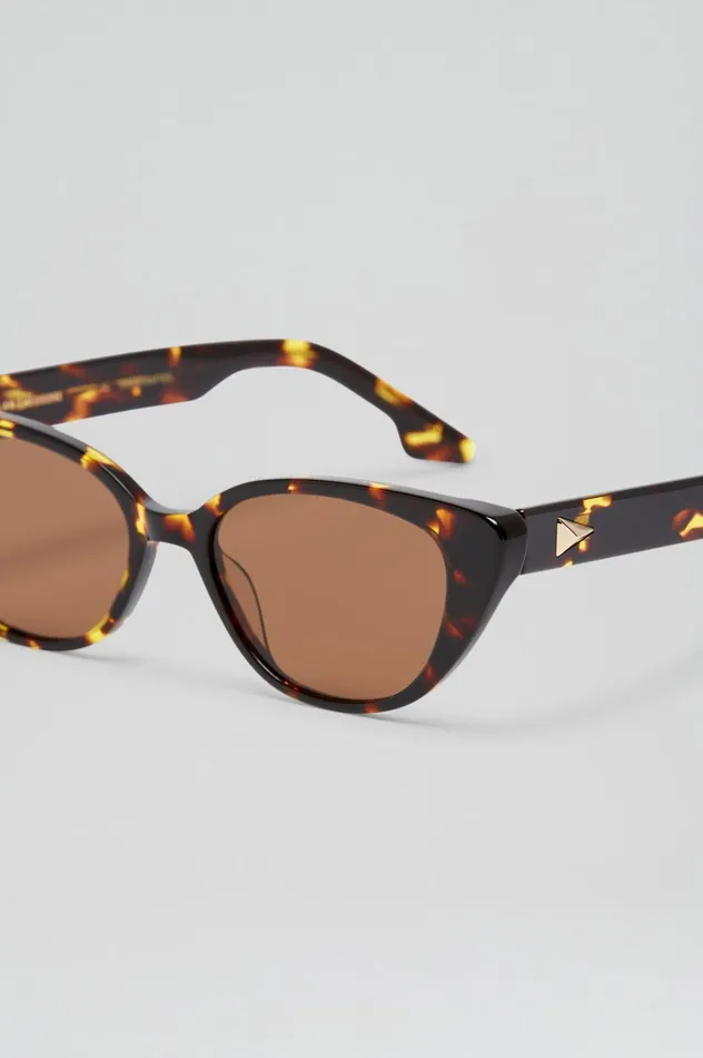 Women Scanlan Theodore Eyewear ST FELINE OVAL SUNGLASSES Tortshell Women Scanlan Theodore Eyewear ST FELINE OVAL SUNGLASSES Tortshell