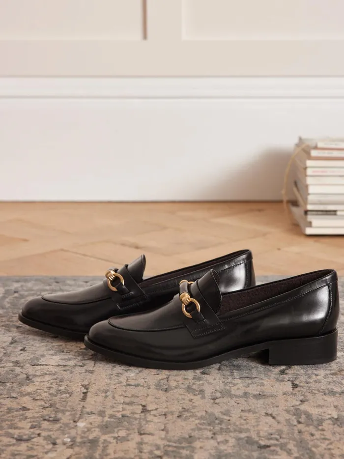Women Shoes Cyrillus Bejeweled Leather Loafers Noir