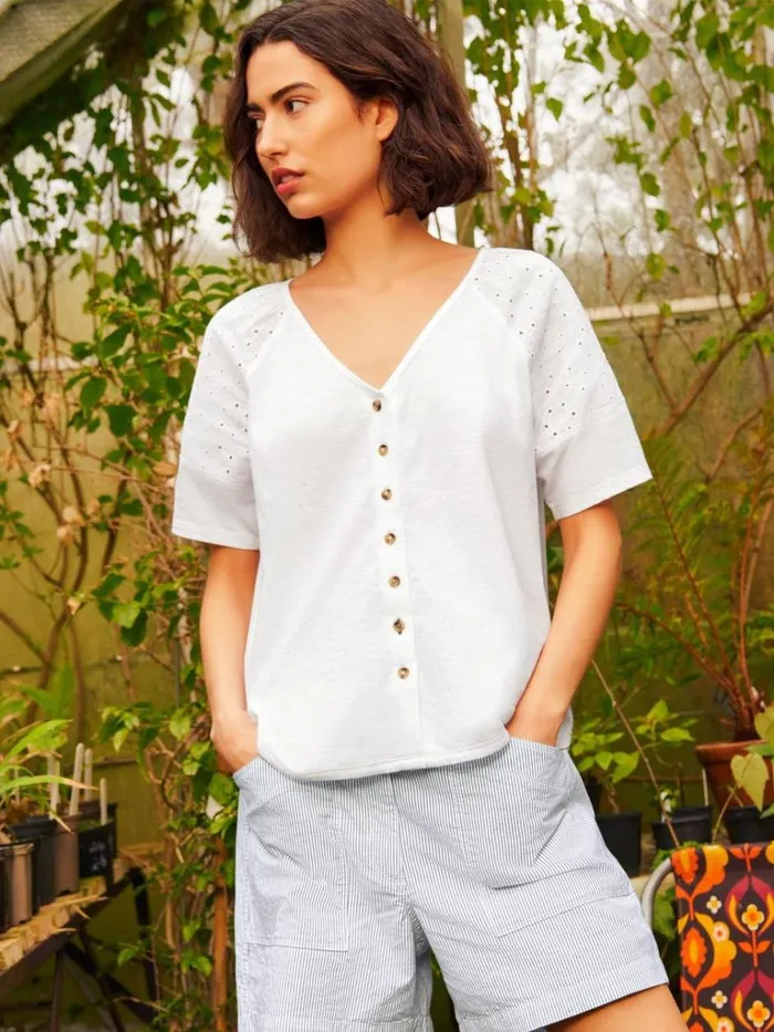 Women SHORTS White Stuff Tessa Chino Shorts Ivory Multi Women SHORTS White Stuff Tessa Chino Shorts Ivory Multi