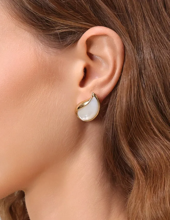 Women Zimmermann Earrings Nova Pearl Studs Goldpearl